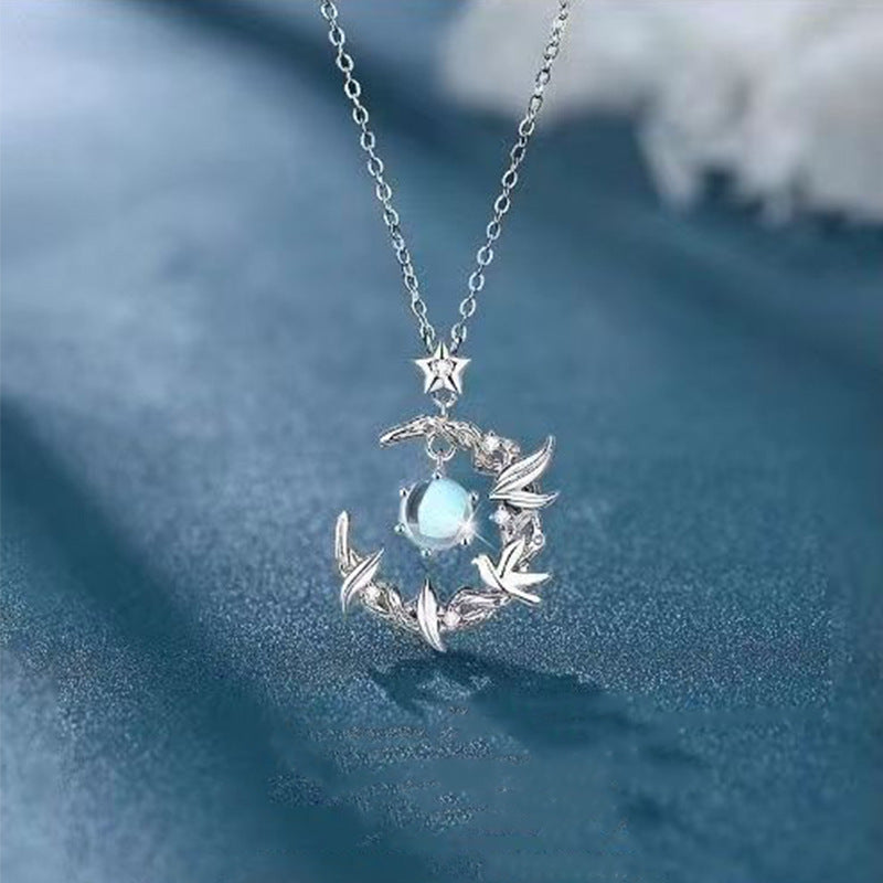 Female Creative Versatile Tree And Bird Pendant Necklace