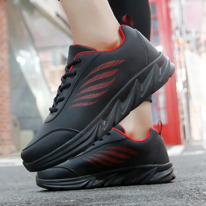 Men's Soft Bottom Light Casual Shoes Teenagers Autumn And Winter Leather Running Shoes